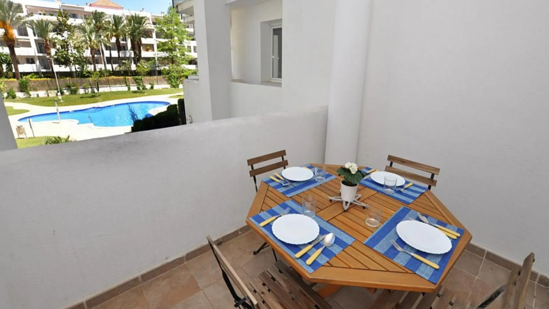 Apartment In Roses With Pool View Ampuriabrava
